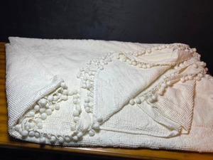 lot 721 image: Vintage Textile Bedspread Bates() Extra-Large Pom-Pom Fringe Trim Farmhouse White Matelass