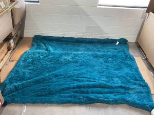 Faux Fur Blanket 88x88