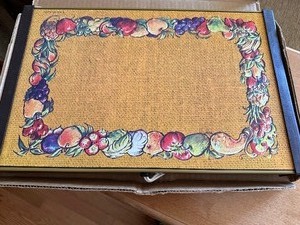 lot 23 image: Vintage Party Hostess Warm O Tray