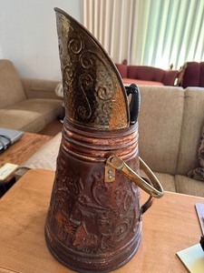 lot 24 image: Vintage Brass Watering CanUmbrella Stand 20H