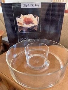 lot 26 image: US Acrylic Chip and Dip Tray New in Box
