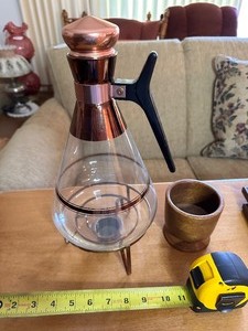 lot 30 image: Vintage Mid-Century Modern Inland Copper and Glass Carafe with Warming Stand