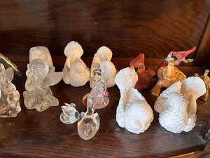 lot 55 image: Variety of Small Figurines