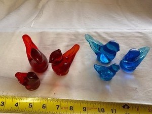 lot 65 image: Vintage Red and Blue Glass Cardinals