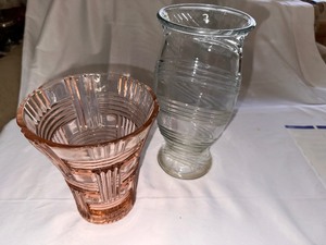 lot 83 image: Vintage FTD Floral Vase and Vintage Basket Weave Pink Glass Vase