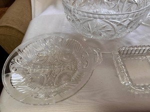 lot 85 image: Variety of Cut Glass Serving Pieces
