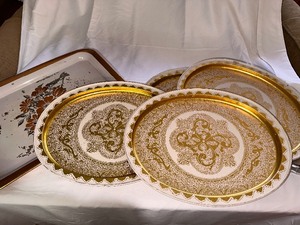 lot 92 image: Variety of Vintage Moroccan Medallion Gold Serving Trays