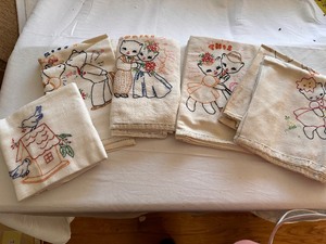 lot 99 image: Vintage New Embroidered Flour Sack Dish Towels