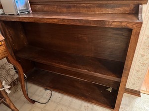 lot 103 image: Vintage Wood Bookcase Measuring 48 x 11 x 33
