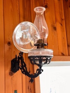 lot 139 image: Wall Mounted Oil Lamp with Shade
