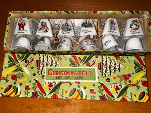 lot 226 image: Vintage 1950s Set of 12 Porcelain Christmas Themed Bells