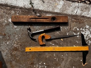 lot 248 image: Variety of Vintage Tools