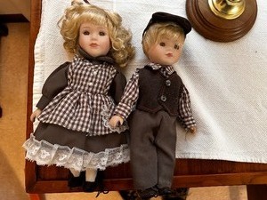 lot 166 image: Wyndham Lane Heidi and Eric Porcelain Dolls