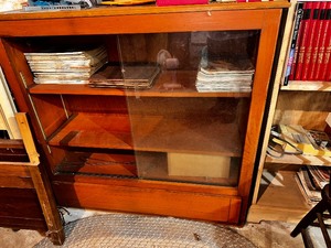 lot 182 image: Wood Bookcase with Sliding Glass Doors