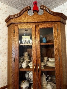 lot 272 image: Oak and Glass Corner Hutch Measuring Approximately 45W x 89H (Items inside are not included)