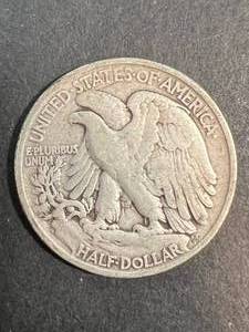 1945-S US WALKING LIBERTY HALF DOLLAR