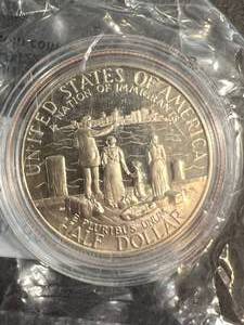 1986 US STATUE OF LIBERTY COMMEM HALF DOLLAR UNC