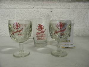 lot 26 image: VINTAGE Leinenkugels Beer HEAVY GLASS GOBLETS & BEER PITCHER - ORIGINAL OLD SCHOOL - GREAT PIECES - SEE PICTURES