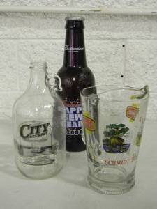 lot 34 image: VINTAGE SCHMIDT BEER PITCHER, CITY BREWERY HALH GALLON JUG & BUDWEISER HAPPR NEW YEARS LARGE 15 BOTTLE - COOL PIECES - SEE PICTURES