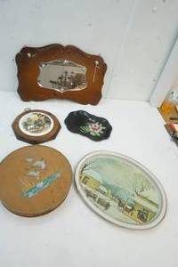 Mirror, tin and pictures
