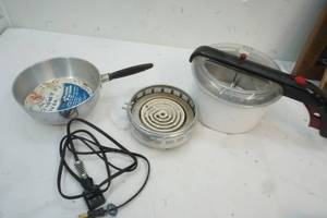 Popcorn popper, vintage hot plate