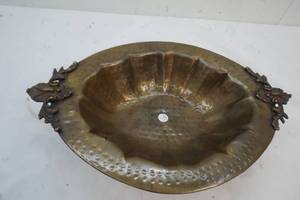 Copper raised dish