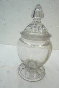 Glass canister with top