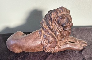 lot 135 image: Bronze Lion Sculpture