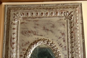 lot 156 image: Neat Metal Framed Mirror