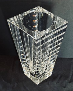 lot 164 image: Orrefors Crystal Vase