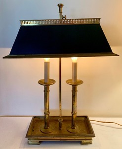lot 257 image: Vintage Brass Double Candlestick Library Lamp