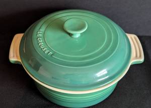 lot 69 image: Round Le Creuset Covered Casserole Dish