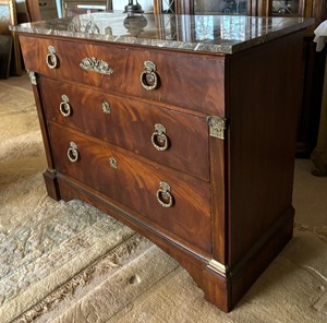 lot 10 image: Marble Top Chest of Drawers