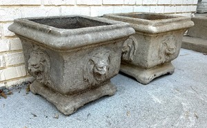 lot 414 image: Two Pretty Cement Planters