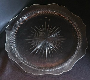 lot 424 image: Grouping of Vintage Crystal and Clear Glassware