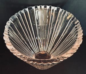 lot 433 image: Orrefors Crystal Bowl
