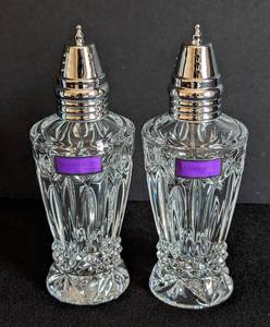 lot 86 image: New Marquis by Waterford Crystal Salt and Pepper Shakers