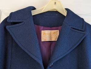 lot 228C image: Pendleton Womens Blue Wool Cape