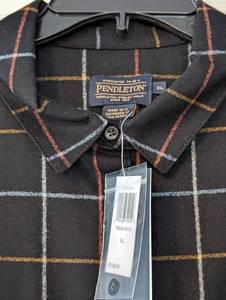 lot 200 image: New Pendleton Blue Plaid Button Up Shirt