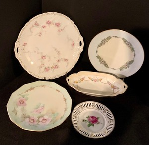 lot 287 image: Variety of China Bowls, Plates and Dishes
