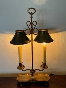 lot 48A image: Vintage Brass Italian Style Student Table Lamp