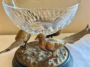 lot 241 image: Decorative Brass Pheasant Stand with Crystal Bowl
