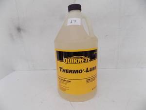 lot 37 image: 1 gal - Quick create thermal lube set accelerator #1905.