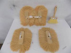 lot 77 image: 4 - Brushes - Texture  Stucco   Masonry.