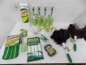 lot 89 image: Libman - Cleaning Items - Mop refill, cleaning pads, feather dusters, sponges, brushes