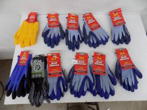 lot 215 image: 11 pair gloves - blue rubber coatedothers