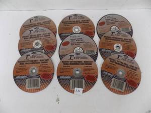 lot 230 image: 9- 7x18 masonry cutting wheels - DKO