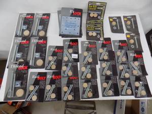 lot 252 image: Post and Rail fasteners