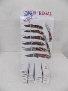 lot 282 image: Regal Marlin pocket knives
