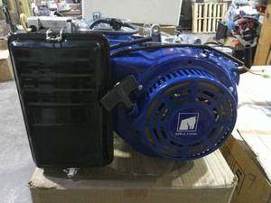 lot 99 image: Powerhorse 420 cc Tapered Shaft Electric Start Engine